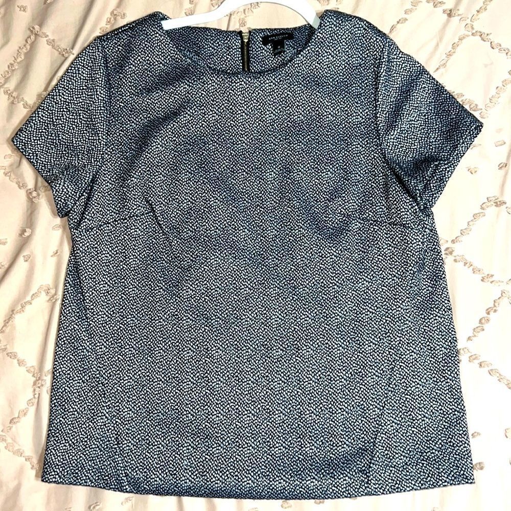ANN TAYLOR fitted blouse